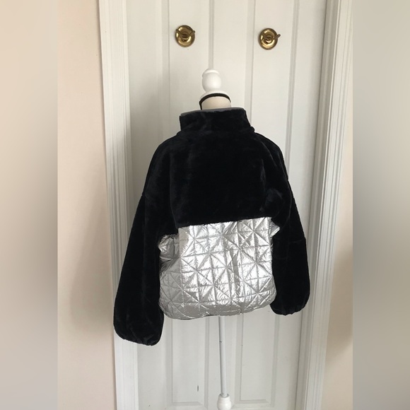 UGG Marlene Quilted Fleece Jacket - Picture 4 of 9